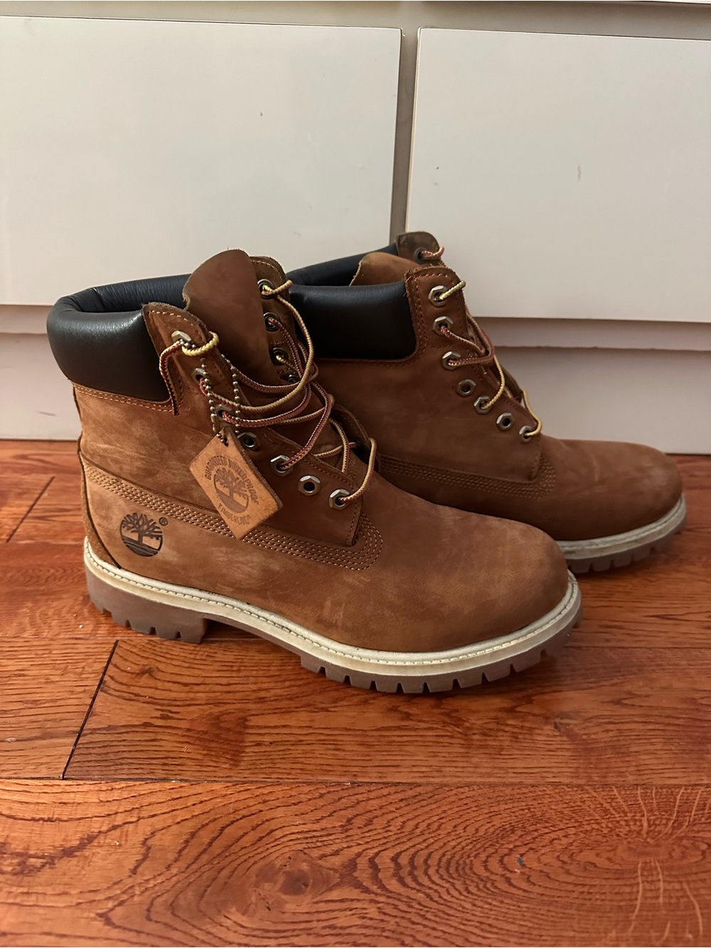 Timberland Men’s Brown Nubuck Lace-Up Work Boots with Black Collar